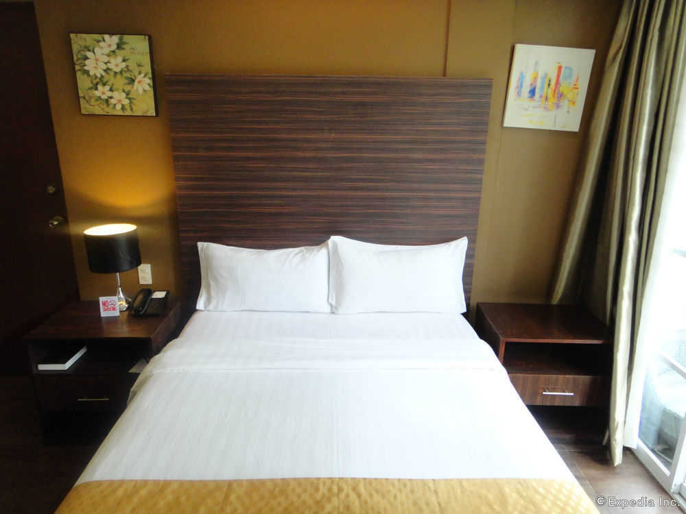 Aziza Paradise Hotel Puerto Princesa Dış mekan fotoğraf