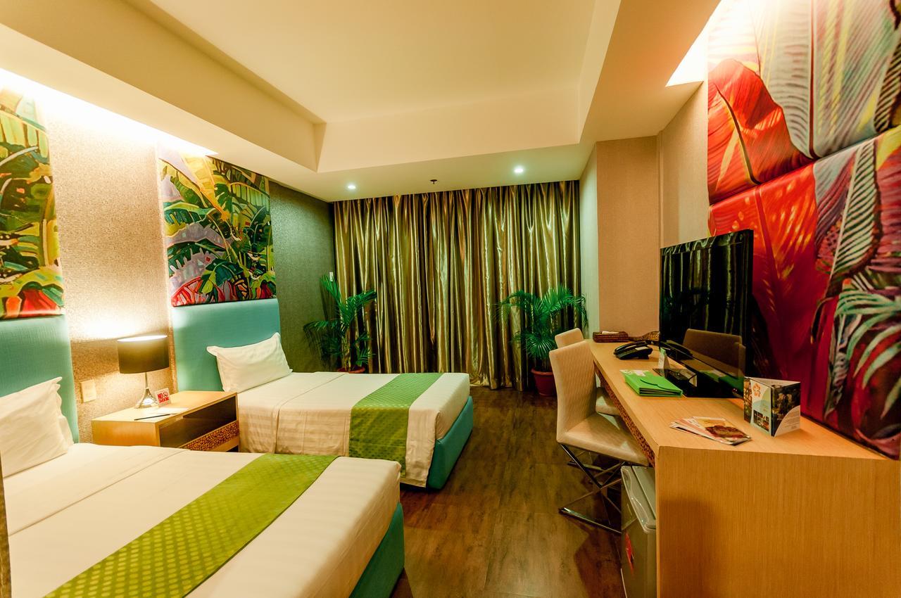 Aziza Paradise Hotel Puerto Princesa Dış mekan fotoğraf