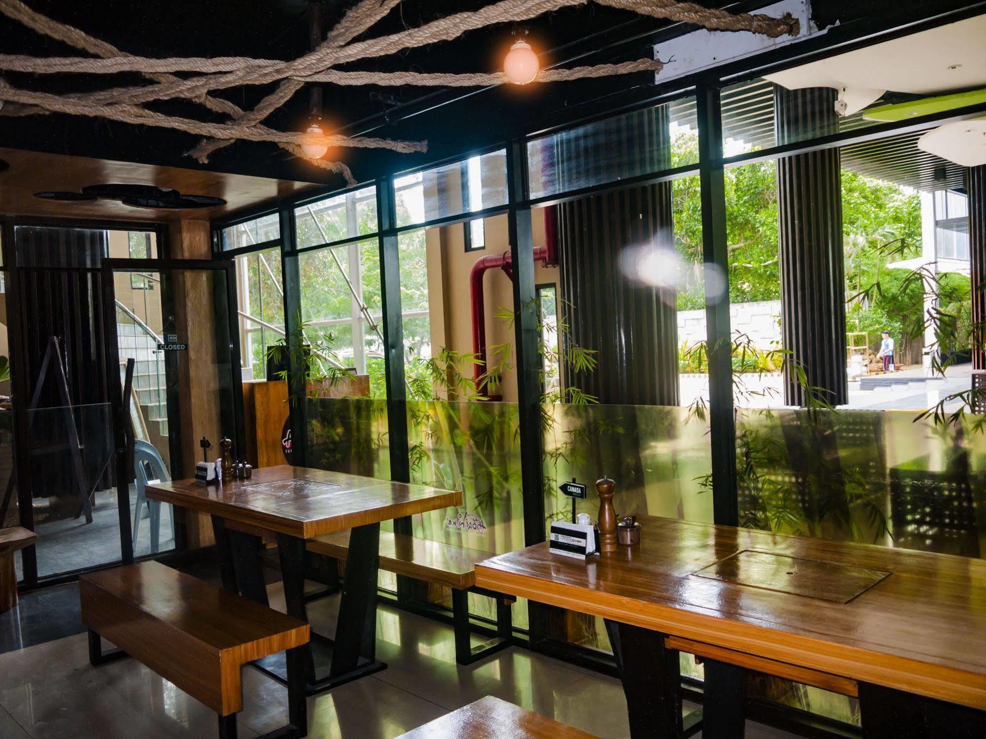 Aziza Paradise Hotel Puerto Princesa Dış mekan fotoğraf