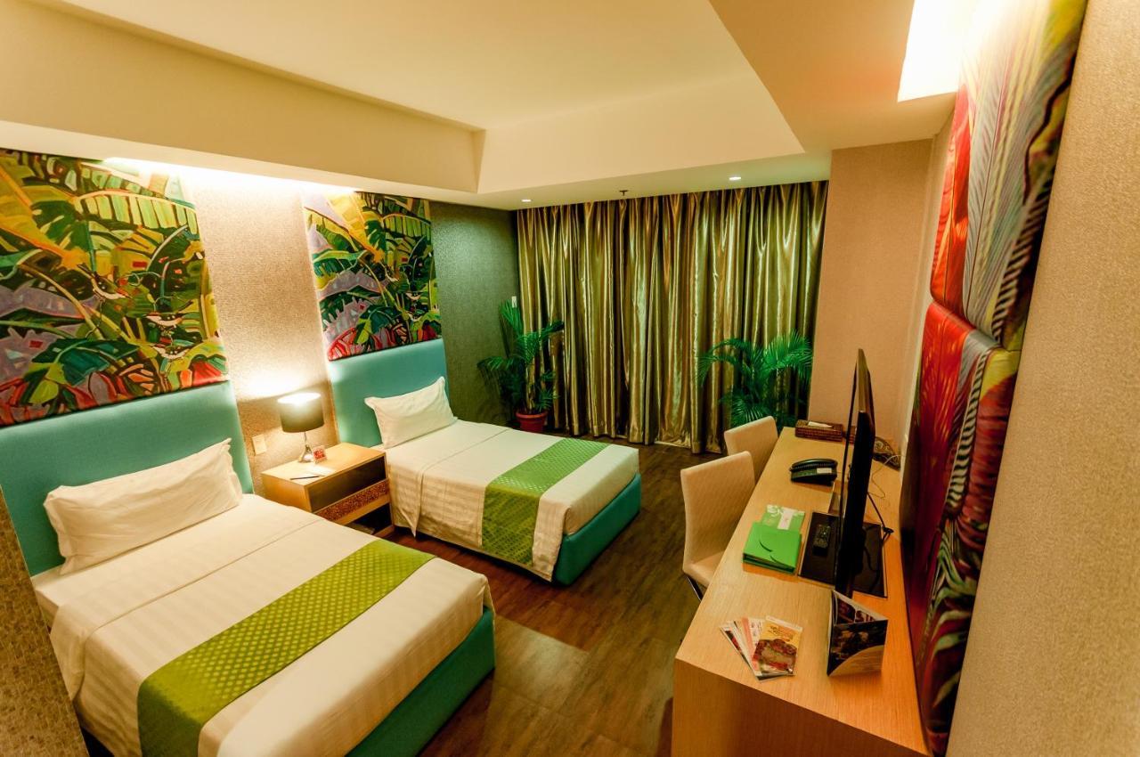 Aziza Paradise Hotel Puerto Princesa Dış mekan fotoğraf